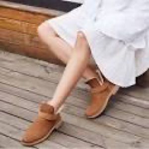 UGG McKay shearling short boots women size 5.5